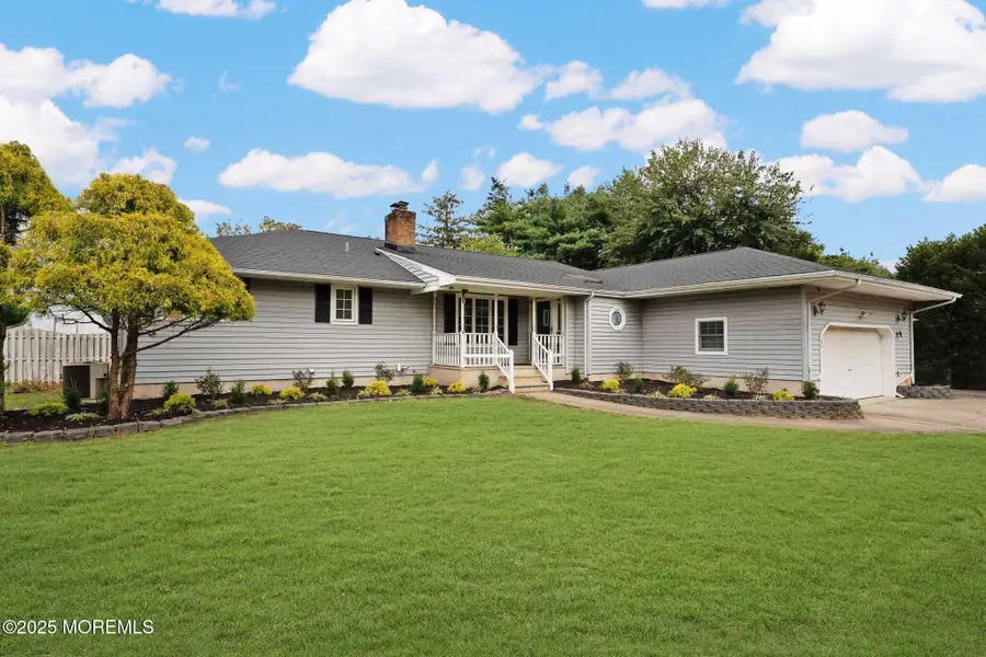 25 Monroe Avenue, Toms River, NJ 08755 - Image #3