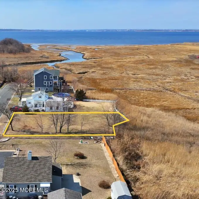 819 Saint Johns Avenue, Union Beach, NJ 07735 - Image #1