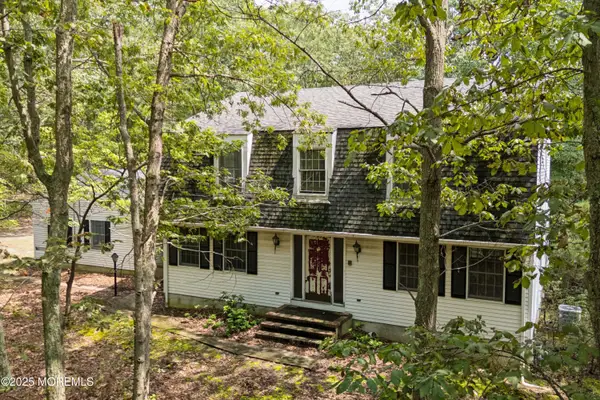 2430 Easy Street, Allenwood, NJ 08720