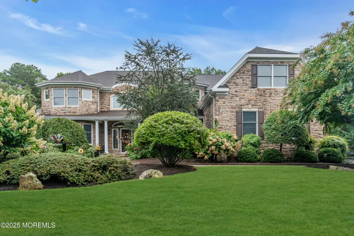 112 Silo Avenue, Manahawkin, NJ 08050 - Image #1