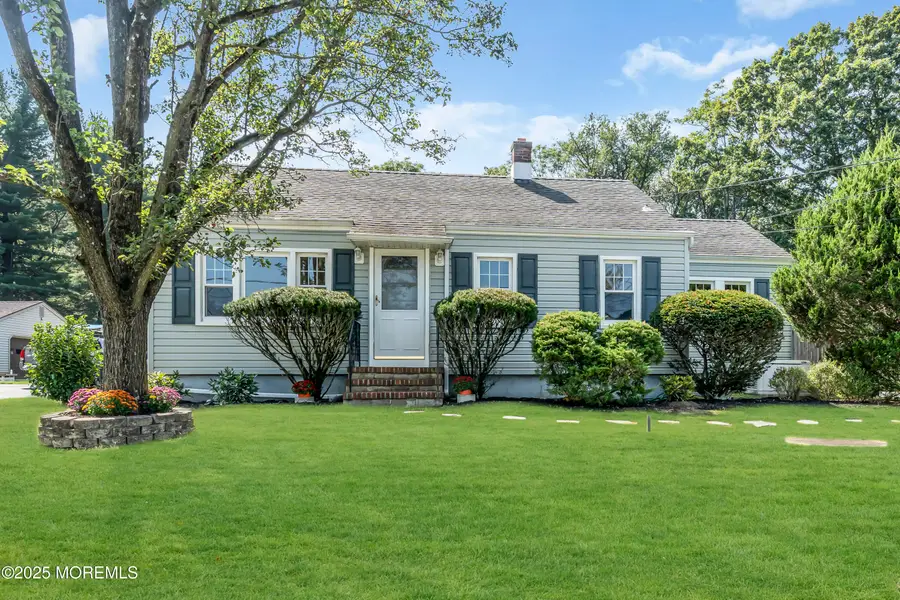 106 Van Brackle Road, Aberdeen, NJ 07747 - Image #3