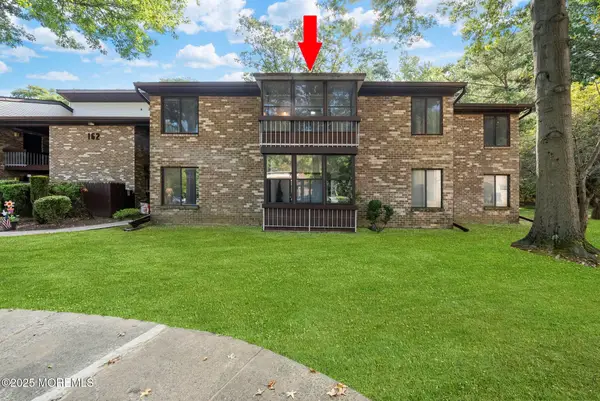 162 Cross Slope Court #K, Manalapan, NJ 07726