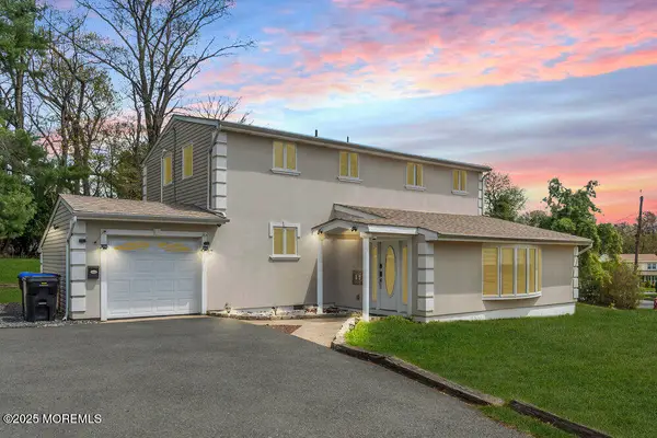 17 Thomas Road, East Brunswick, NJ 08816