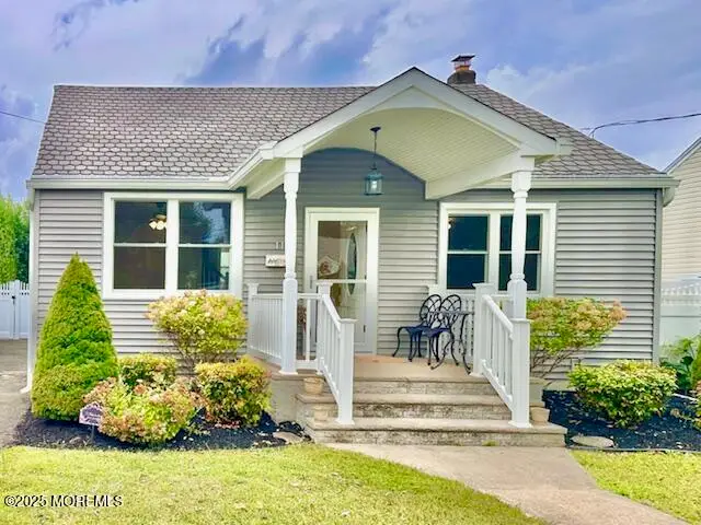 11 Macarthur Avenue, Spotswood, NJ 08884 - #1