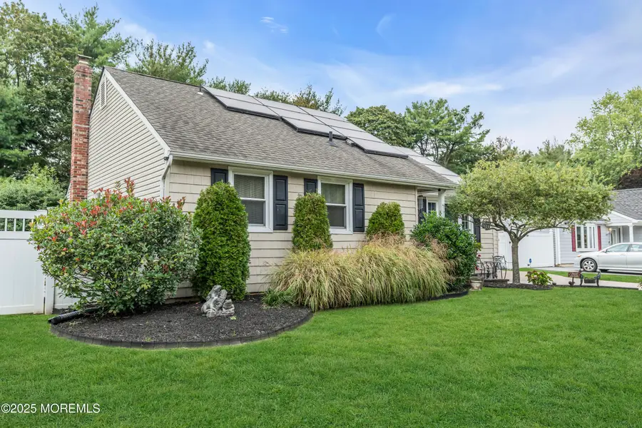 310 Ashford Road, Toms River, NJ 08755 - Image #2