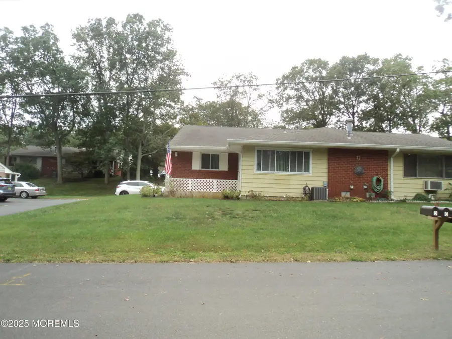 22 Blue Jay Street #B, Cedar Glen West, NJ 08759 - Image #2