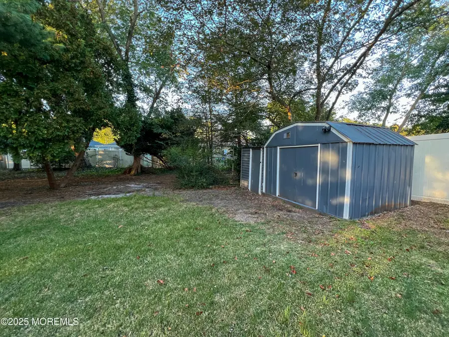 16 Catskill Court, Toms River, NJ 08753 - Image #3