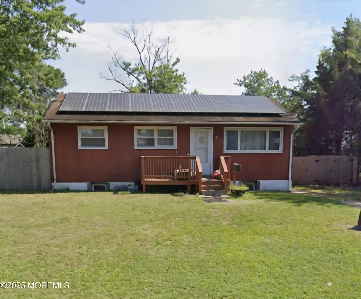 112 Dittmar Drive, Toms River, NJ 08757 - Image #1