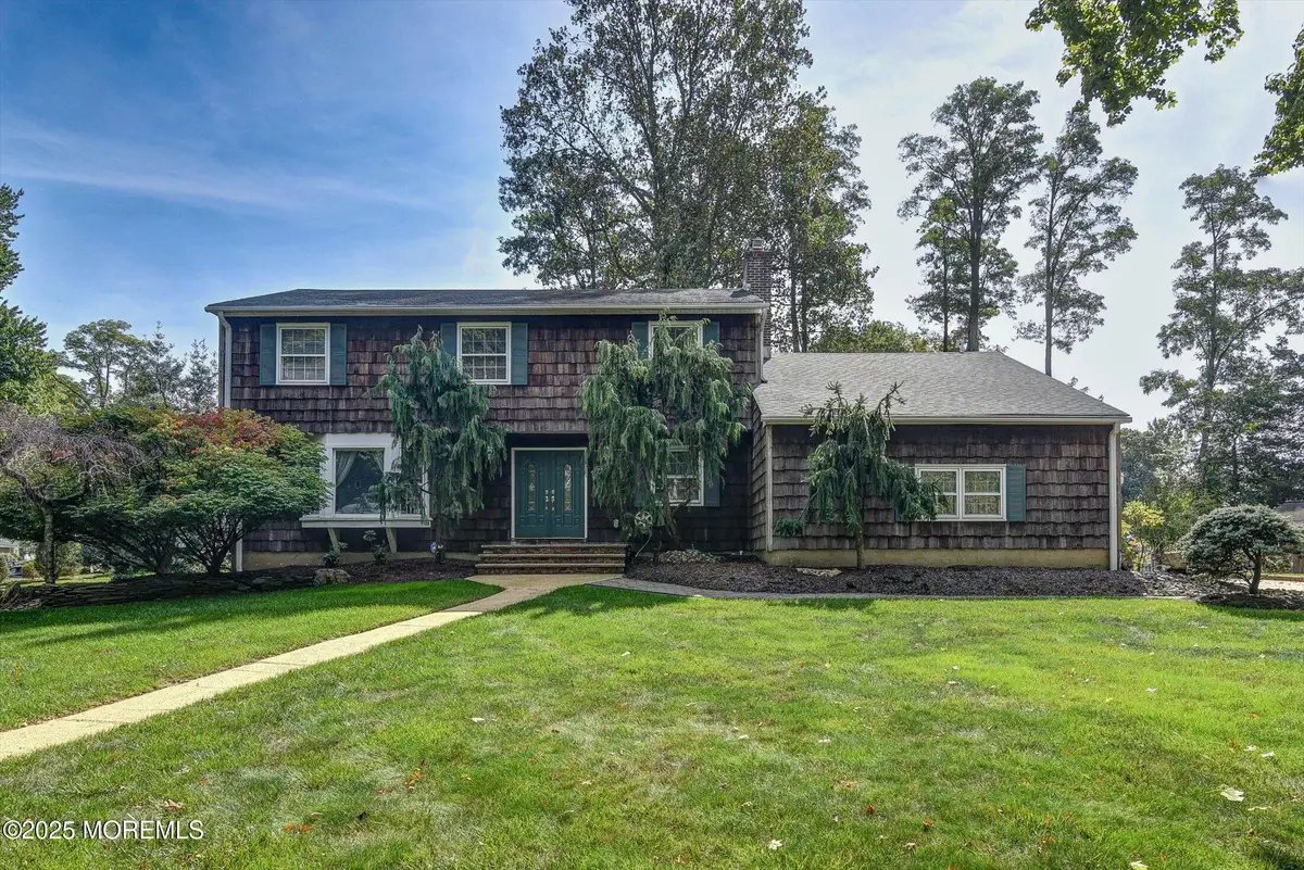 19 Emma Place, Eatontown, NJ 07724 - Image #1