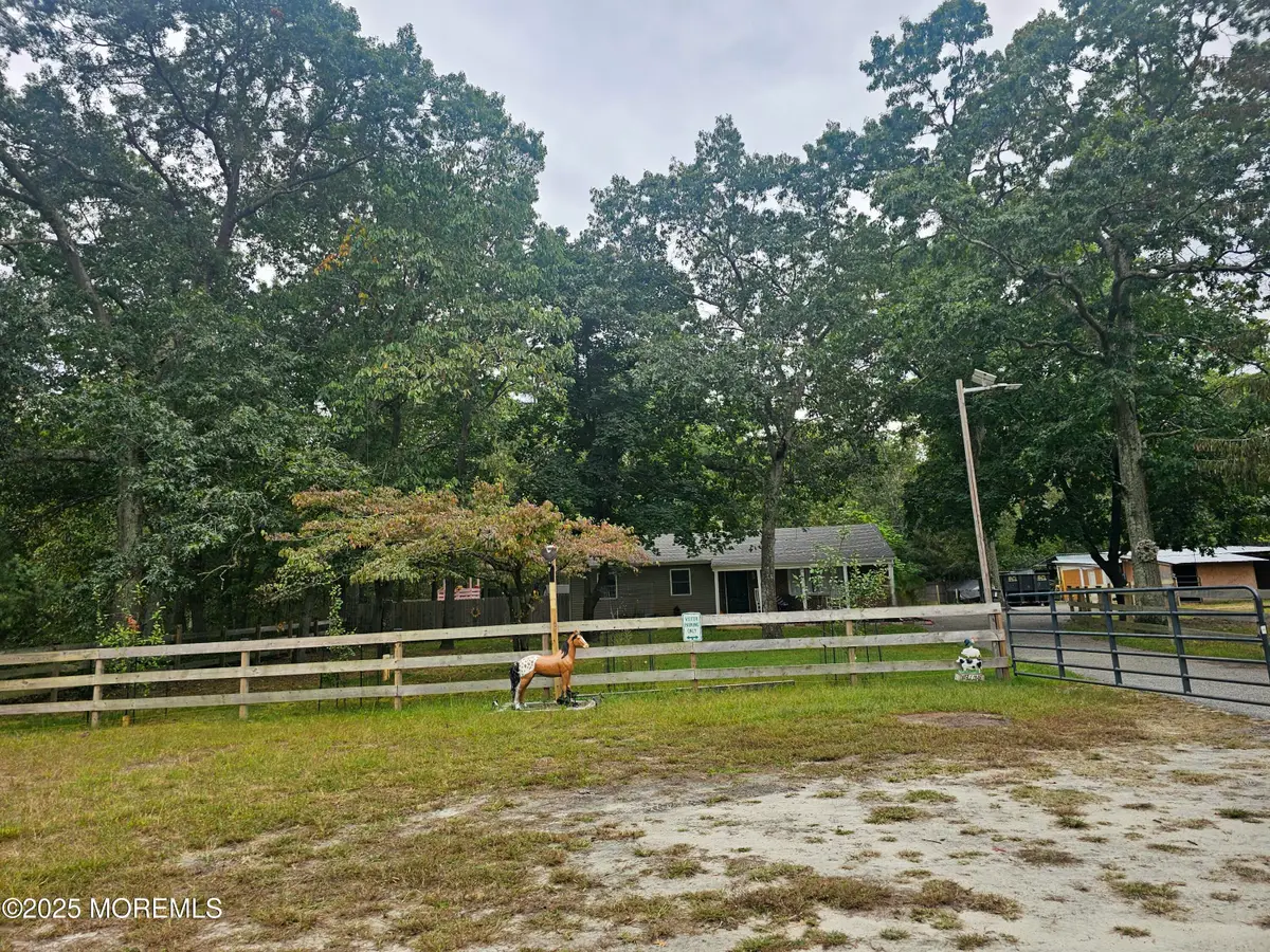 26 Vienna Road, Howell, NJ 07731 - Image #1