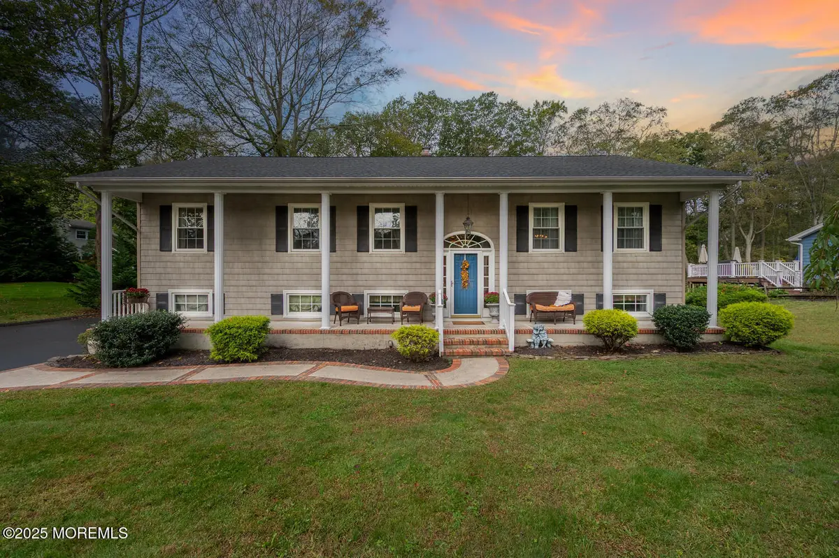 93 Twin Brooks Avenue, Middletown, NJ 07748 - Image #1