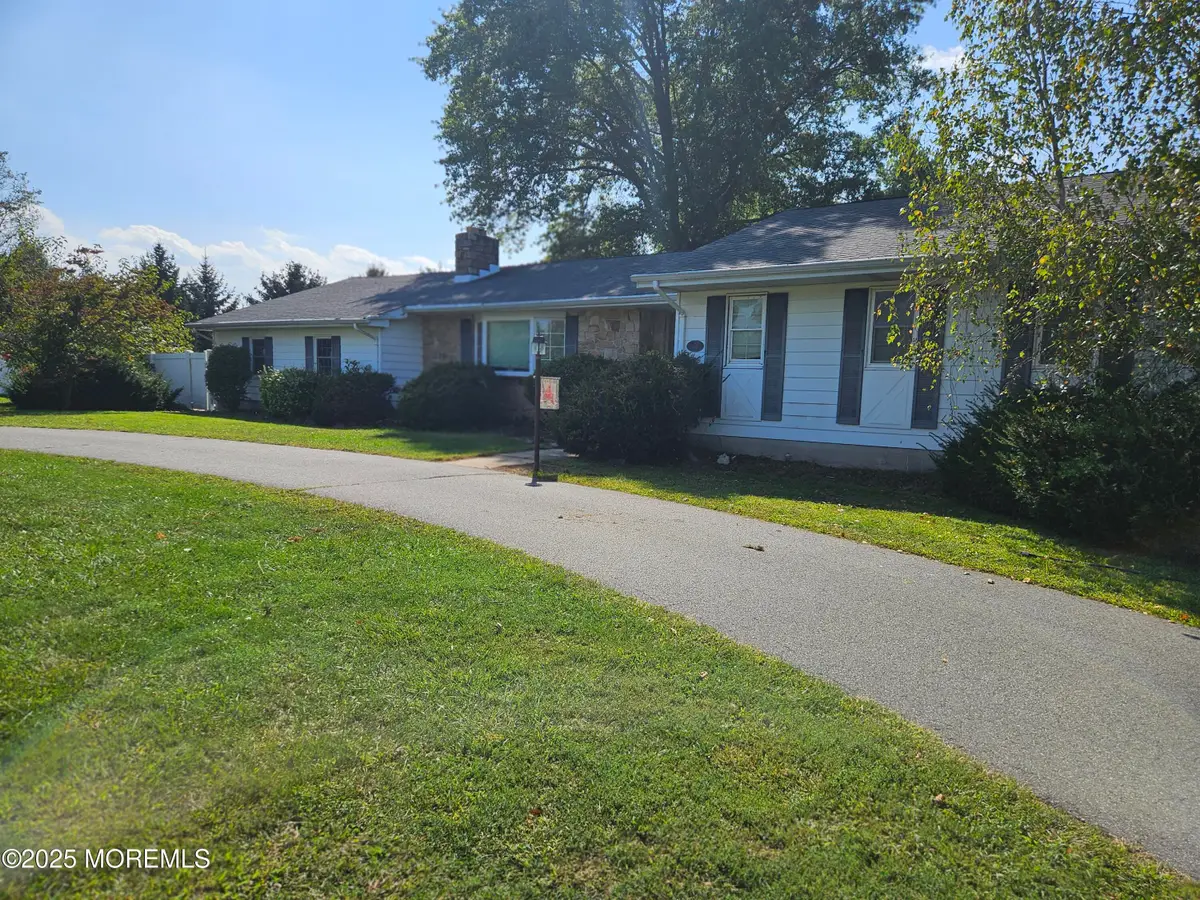 156 Ellisdale Road, Allentown, NJ 08501 - Image #1