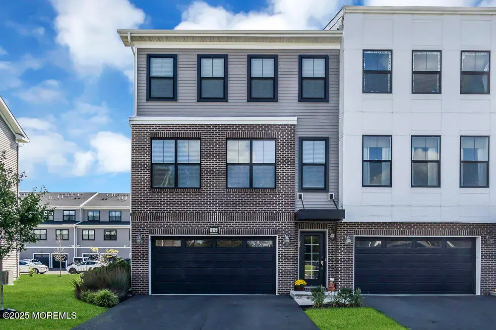 26 Mariveles Way, Eatontown, NJ 07724 - #1