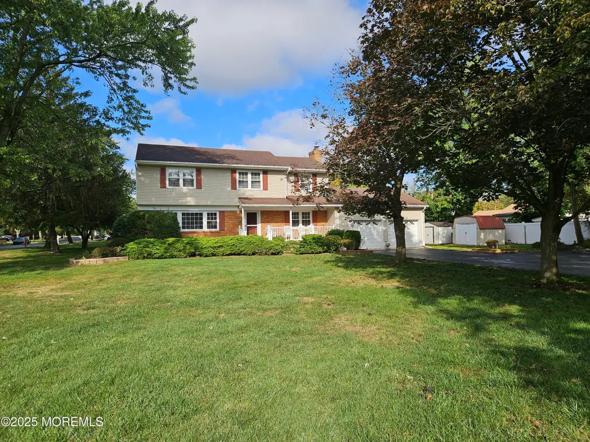725 Palmer Avenue, Holmdel, NJ 07733 - Image #1