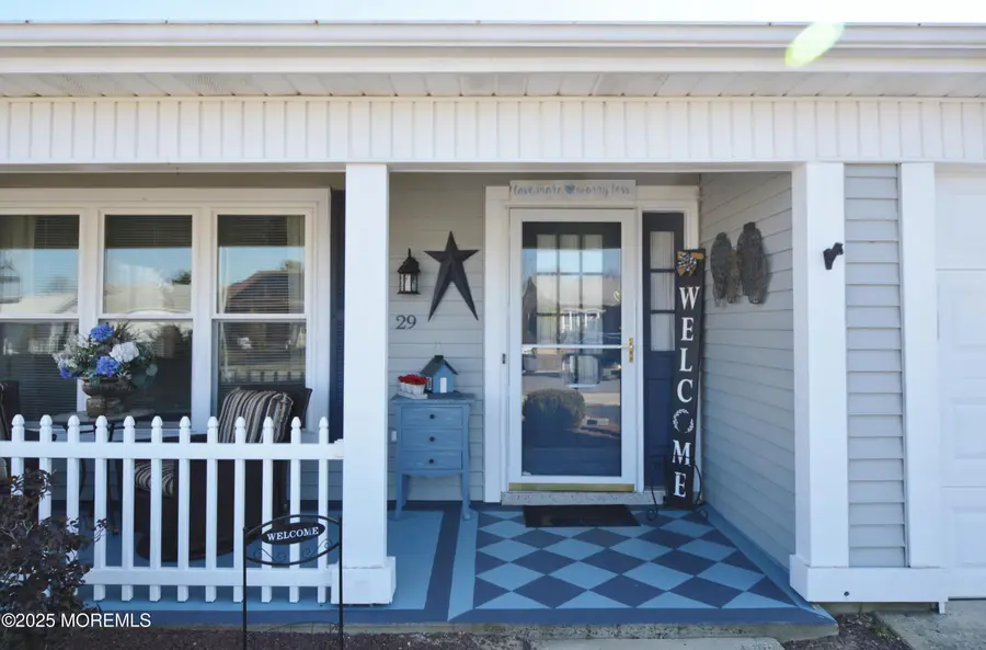 29 Saint Paul Place, Leisure Knoll, NJ 08759 - Image #2