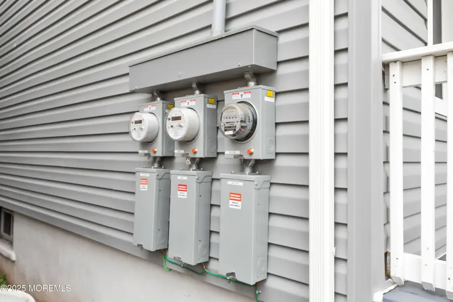 216 Delaware Street, Elizabethport, NJ 07206 - Image #3