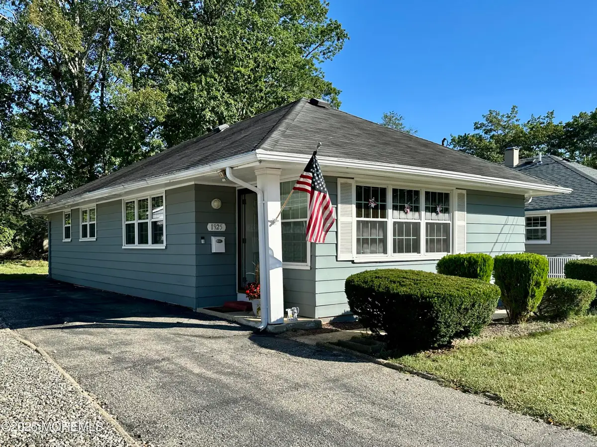 1925 Mount Carmel Boulevard, Toms River, NJ 08753 - Image #1