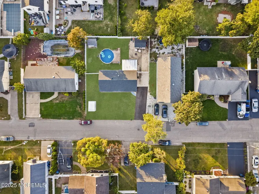 1228 Pacific Avenue, Beachwood, NJ 08722 - Image #2