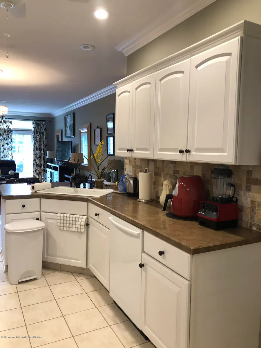 41 Greylawn Drive, Lakewood, NJ 08701 - Image #3