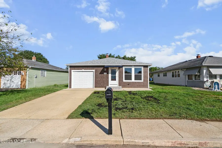 19 Port Royal Drive, Toms River, NJ 08757 - Image #3