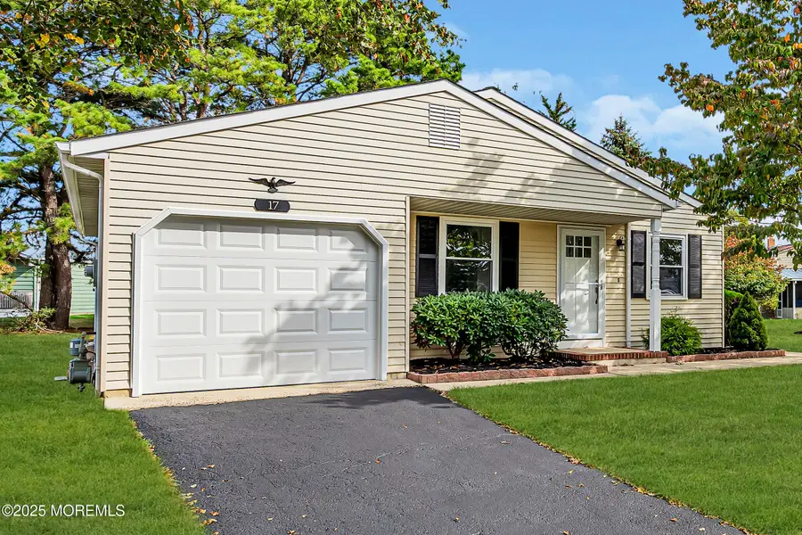 17 Leighton Court, Holiday Heights, NJ 08721 - Image #2