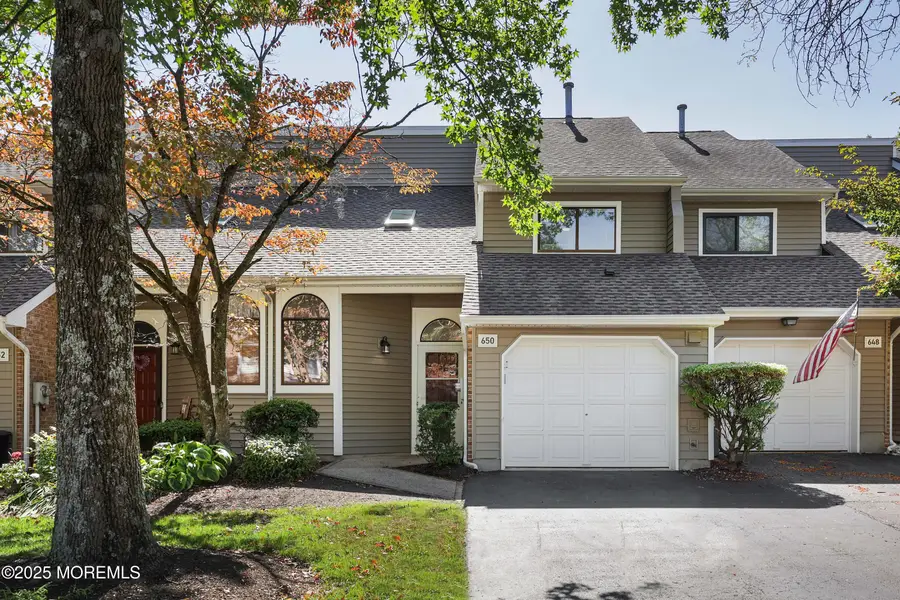 650 Ridgeview Court, Toms River, NJ 08753 - Image #3