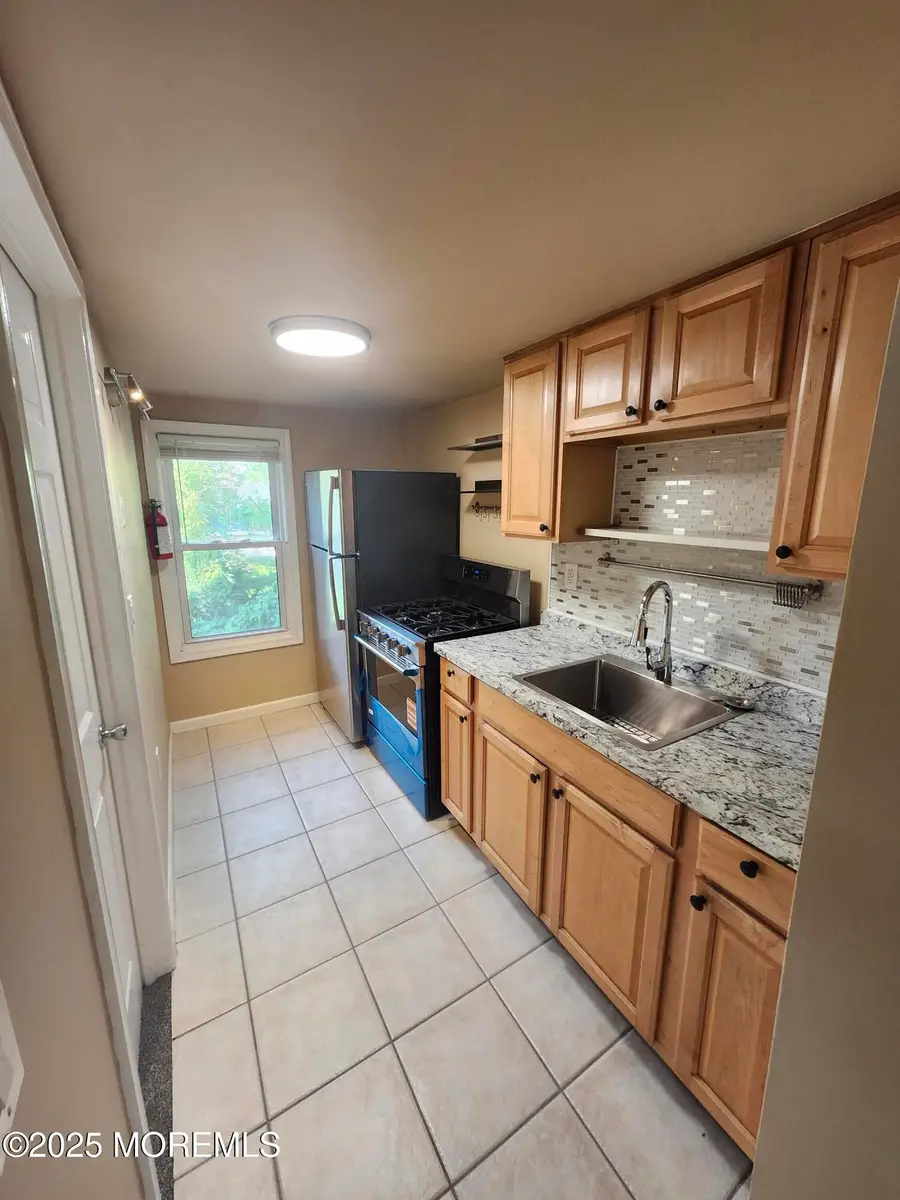 4 Saint James Place, Keansburg, NJ 07734 - Image #2