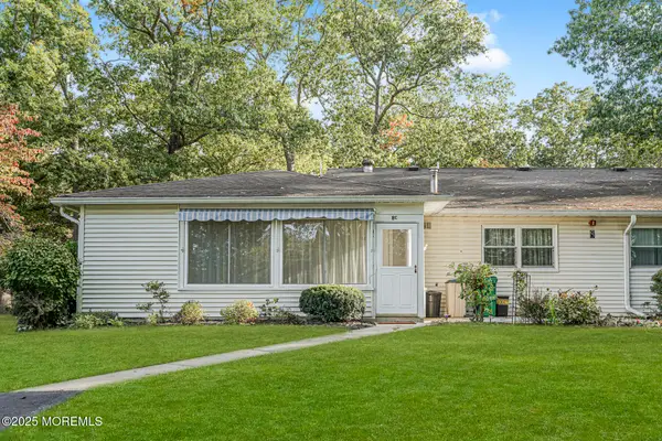 8 C Connie Lane, Jackson, NJ 08527