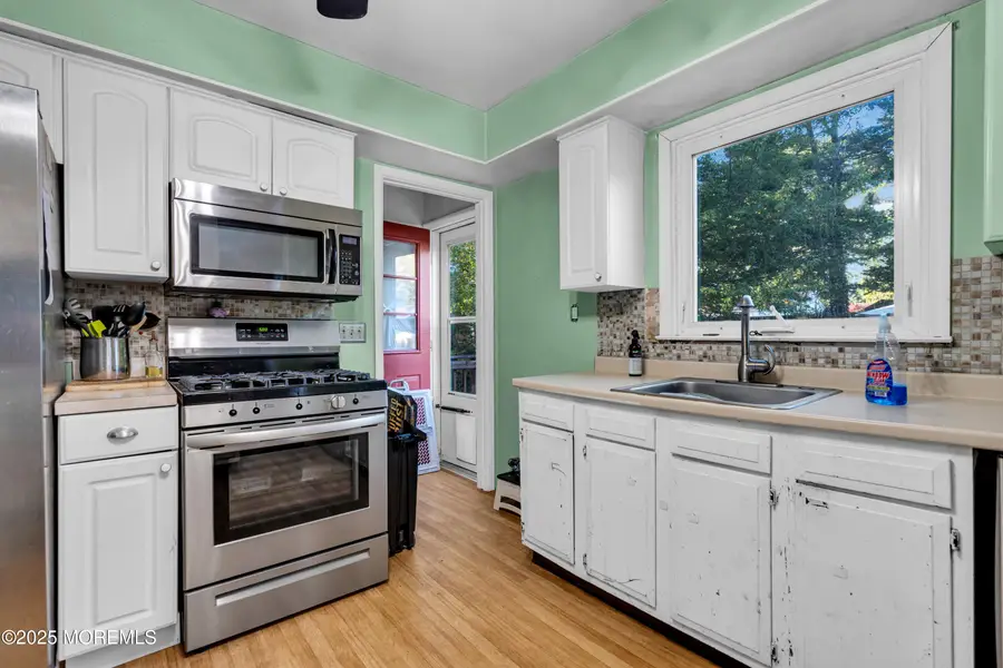 987 Grace Drive, Toms River, NJ 08753 - Image #2