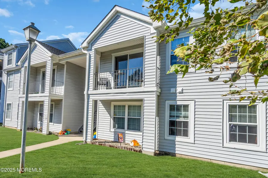 1214 Waters Edge Drive, Toms River, NJ 08753 - Image #3