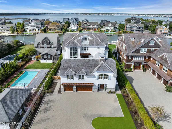 940 Barnegat Lane, Mantoloking, NJ 08738