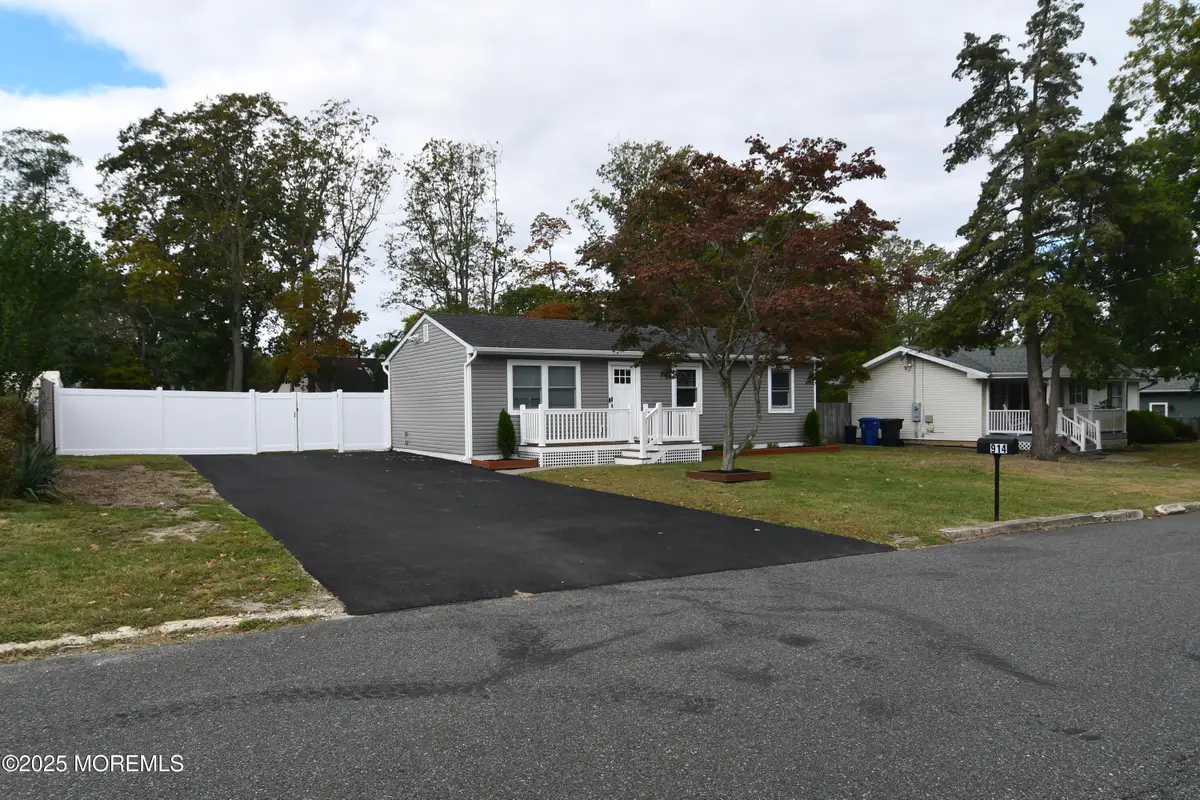 914 Neville Street, Toms River, NJ 08753 - Image #1