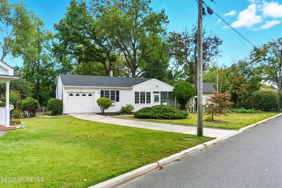 11 Mason Drive, Hazlet, NJ 07730 - Image #1