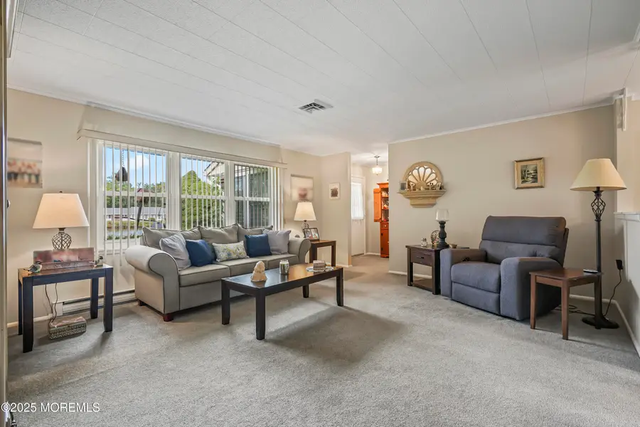 240B Huntington Drive, Lakewood, NJ 08701 - Image #3