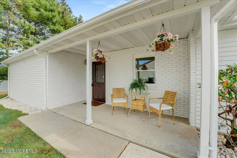 26 Lansdale Drive, Marlboro, NJ 07746 - Image #3