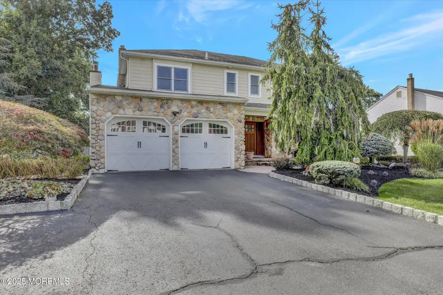 11 Rowena Road, Manalapan Township, NJ 07726 - Image #3