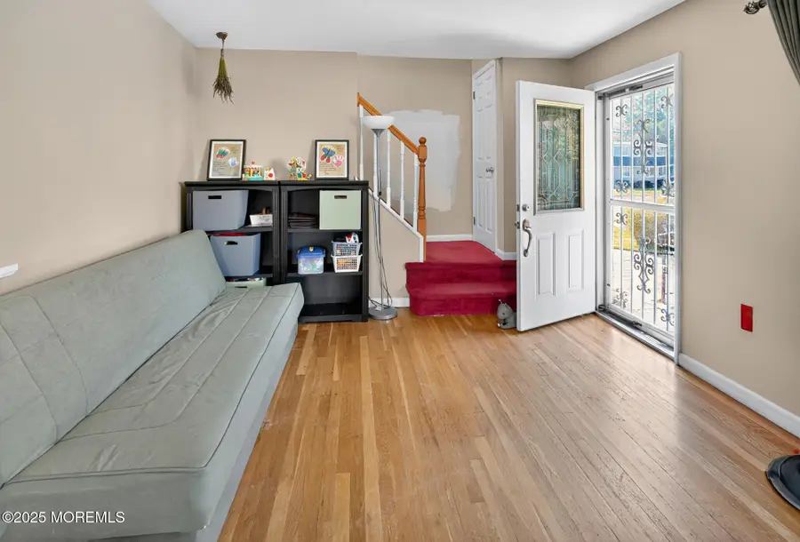 27 Runyon Avenue, Freehold, NJ 07728 - Image #2