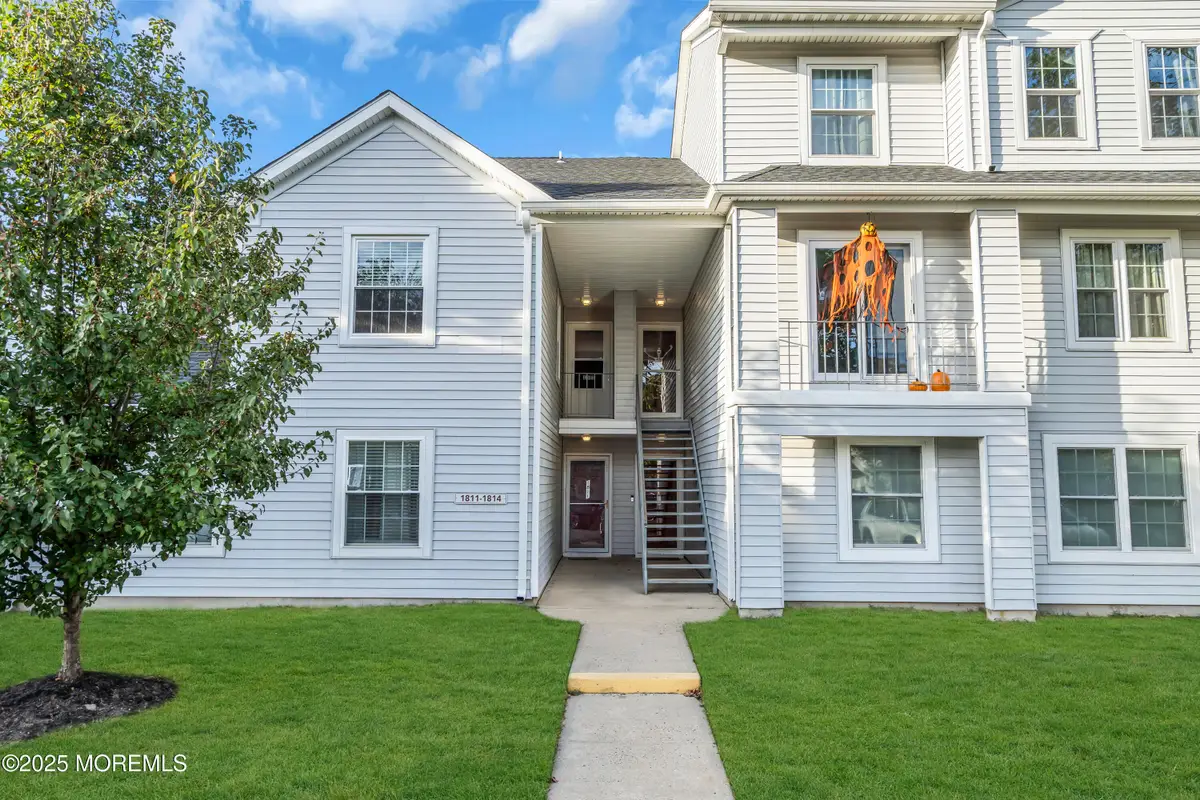 1813 Waters Edge Drive, Toms River, NJ 08753 - Image #1