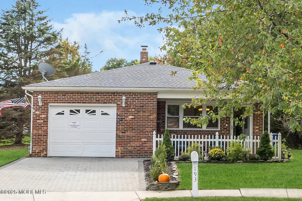 193 Biabou Drive, Toms River, NJ 08757 - Image #1
