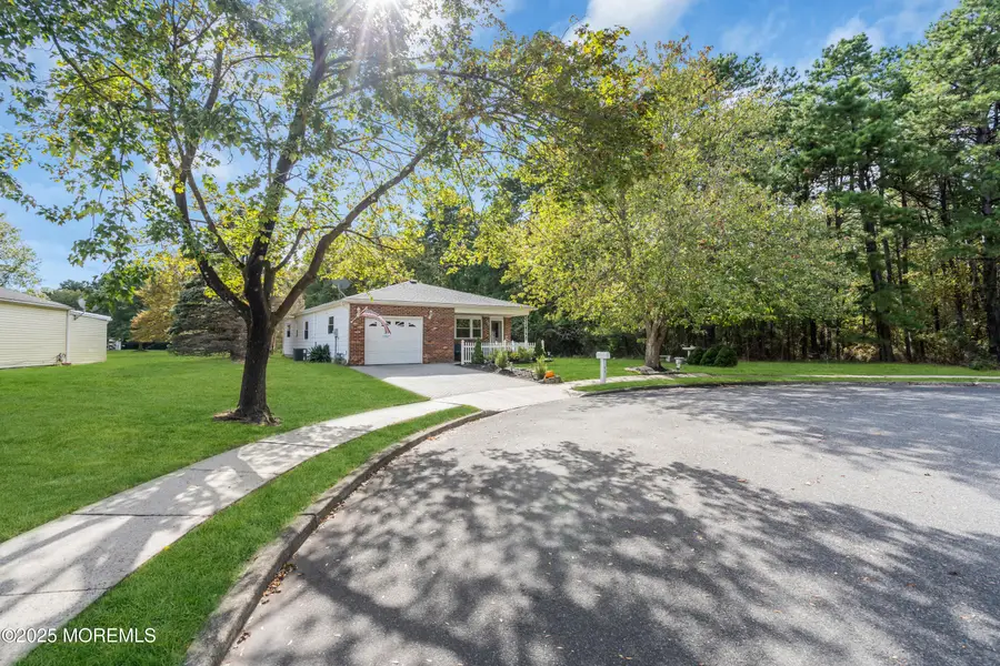 193 Biabou Drive, Toms River, NJ 08757 - Image #2