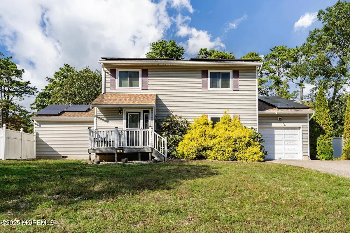 322 Veterans Boulevard, Bayville, NJ 08721 - Image #1
