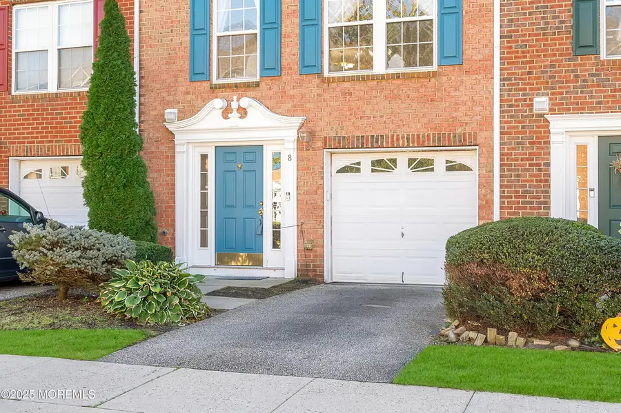 8 Abby Road, Farmingdale, NJ 07727 - Image #3