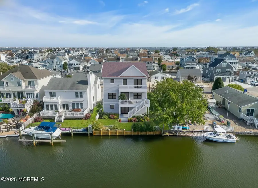 28 Commodore Drive, Brick, NJ 08723 - Image #2