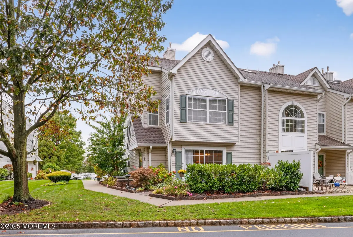 43 Richmond Court, Tinton Falls, NJ 07712 - Image #1