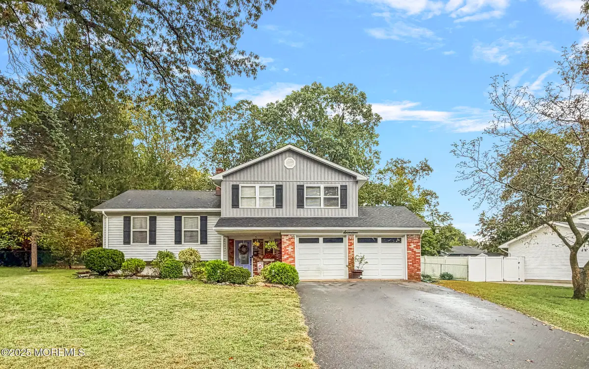 17 Longview Road, Howell, NJ 07731 - Image #1