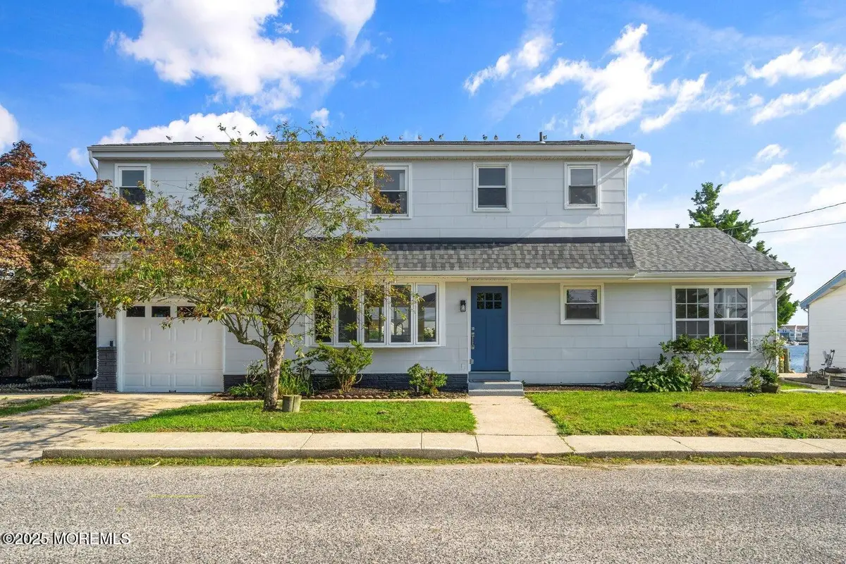 7 Sail Drive, Mystic Island, NJ 08087 - Image #1