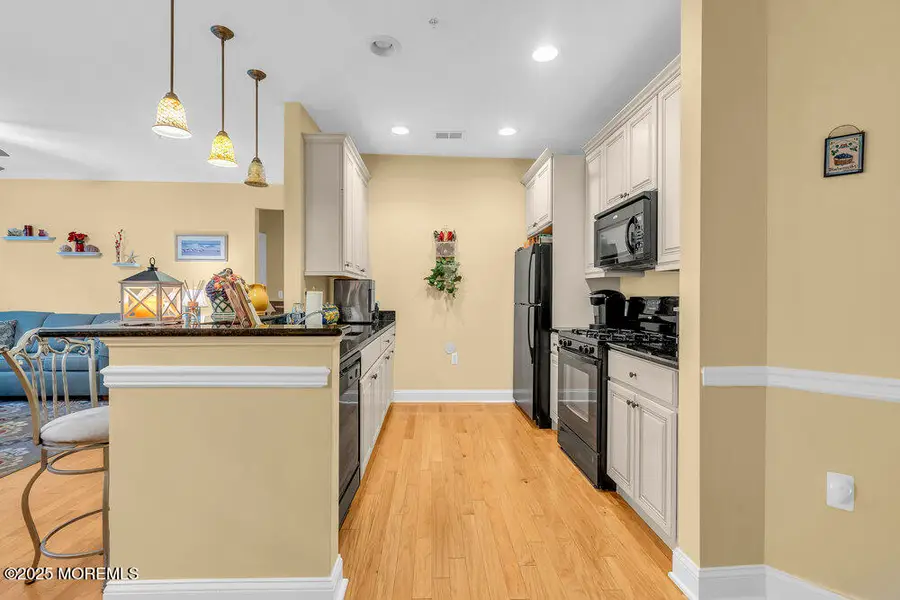 512 Sophee Lane, Lakewood, NJ 08701 - Image #3