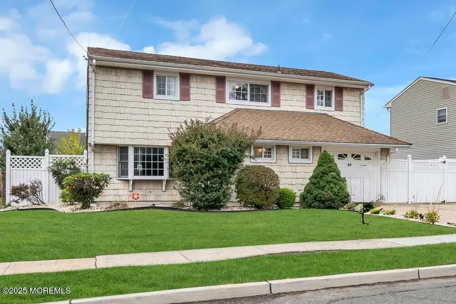 89 Tennyson Street, Carteret, NJ 07008 - Image #3