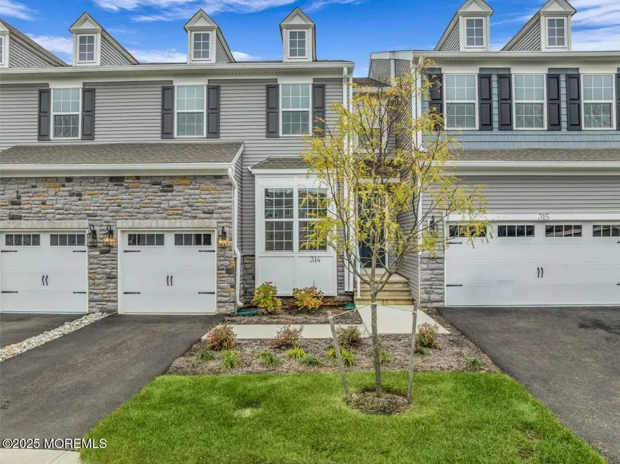 314 Auburn Terrace, Manalapan Township, NJ 07726 - Image #2