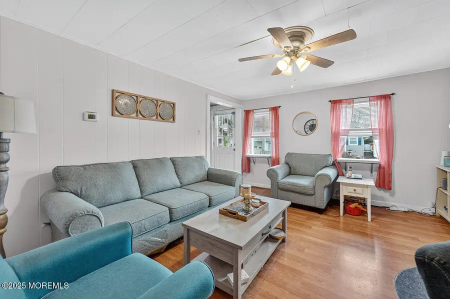 48 Pine Street, Keyport, NJ 07735 - Image #3